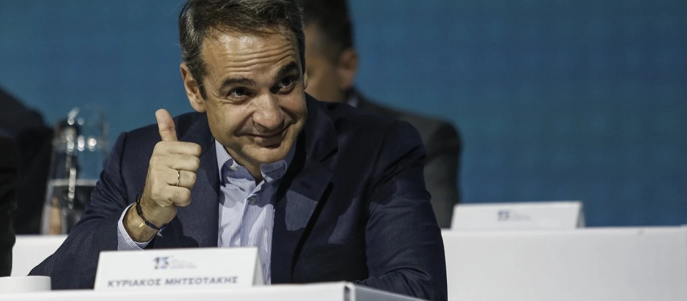 Το 24ωρο του Κυριάκου Μητσοτάκη εν μέσω κορωνοϊού - Από τον πρωινό καφέ μέχρι το αγαπημένο του βιβλίο